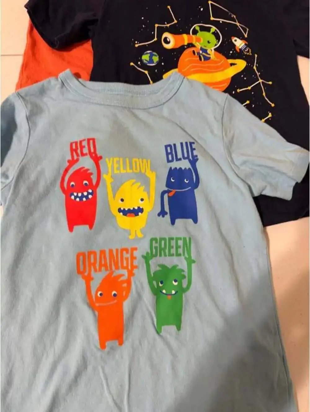 The Children's Place Boys 5T Graphic T-Shirts - 3 Pack